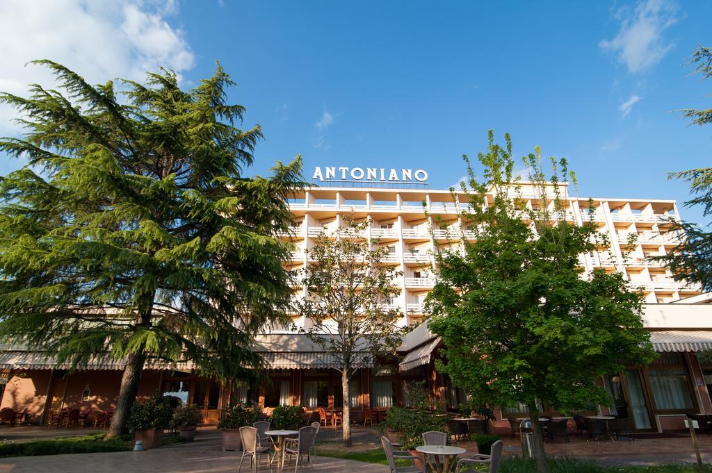Hotel Terme Antoniano Montegrotto Terme Kültér fotó