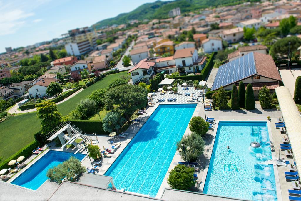 Hotel Terme Antoniano Montegrotto Terme Kültér fotó