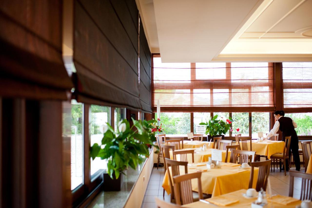 Hotel Terme Antoniano Montegrotto Terme Kültér fotó